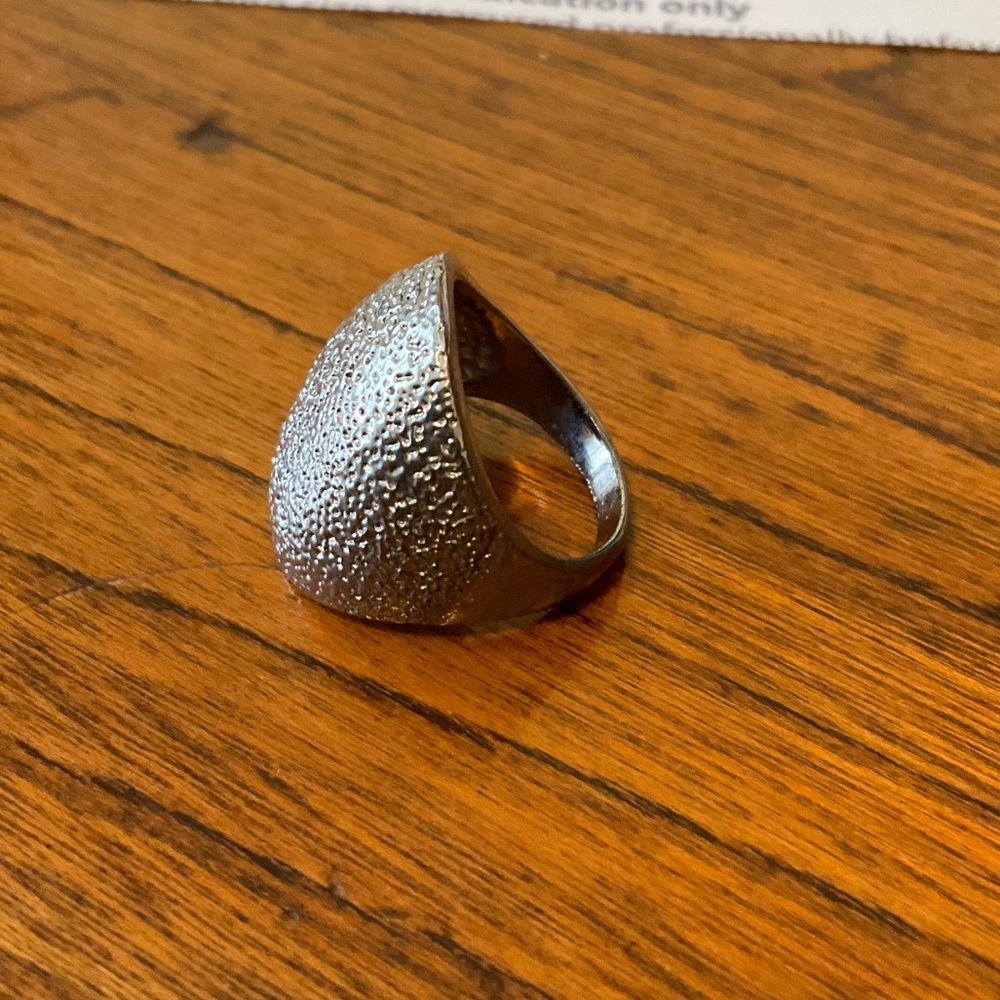 Textured Silver Ring - Picture 3 of 5